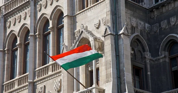 Macarıstan NATO müttəfiqlərinin etibarını bərpa etməyi planlaşdırır