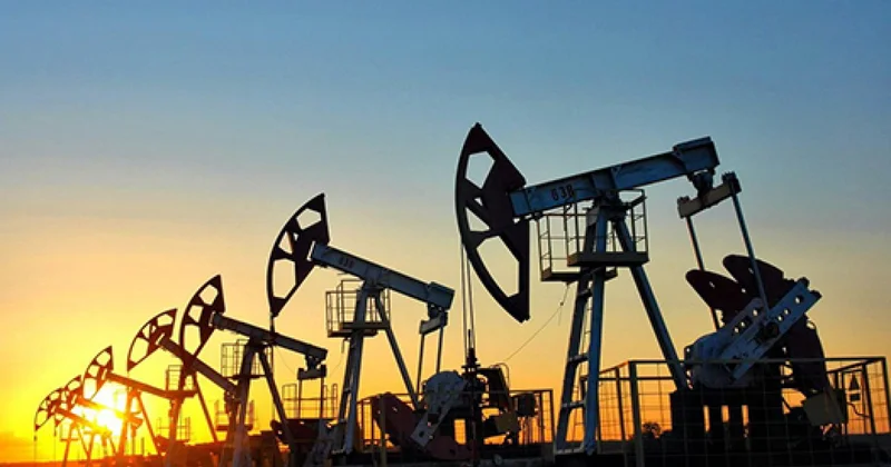 Dünya bazarında Azeri Light neftinin qiyməti 86 dolları ötüb