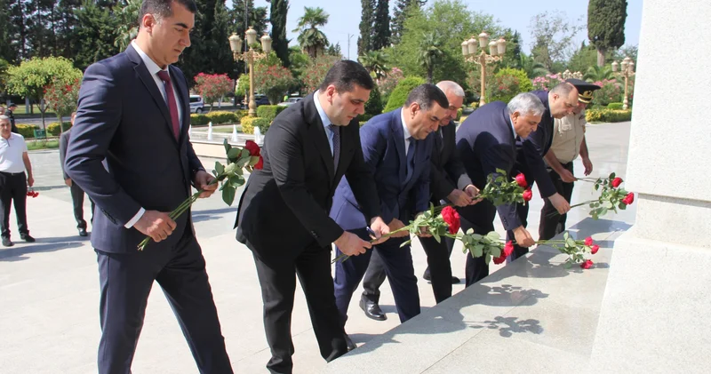 14 iyul gününün xalqımızın taleyində oynadığı misilsiz rolu FOTO