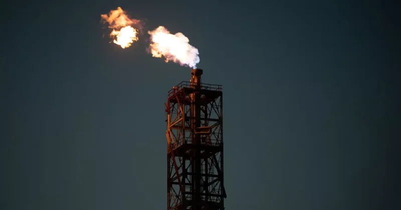 Пекин осудил законопроект США о санкциях против покупателей нефти из РФ