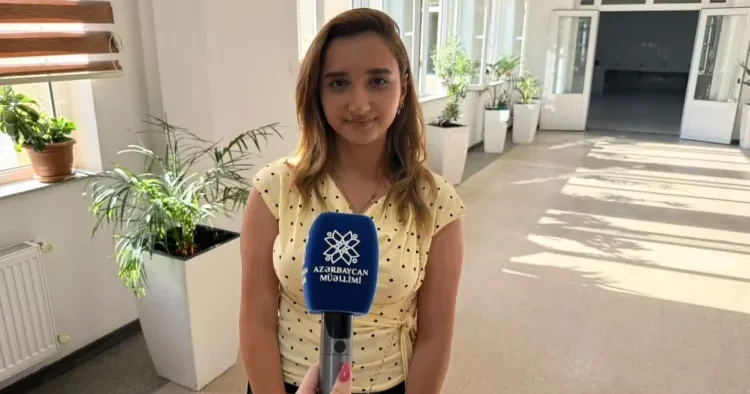 Universiteti yenicə bitirdi, ilk cəhdində 85 bal TOPLADI