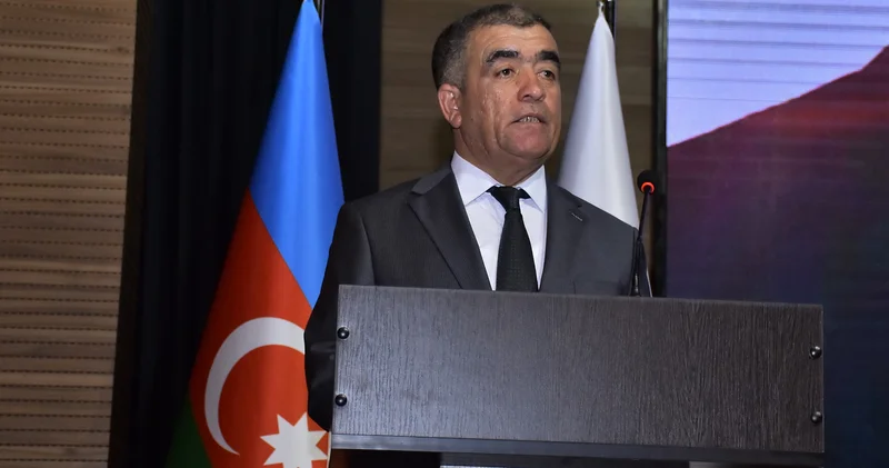 Məşəl kimi yanan ürək FOTOLAR