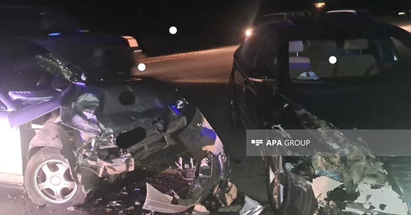 Şəmkirdə VAZ və “Volkswagen” toqquşdu: Xəsarət alanlar var FOTO