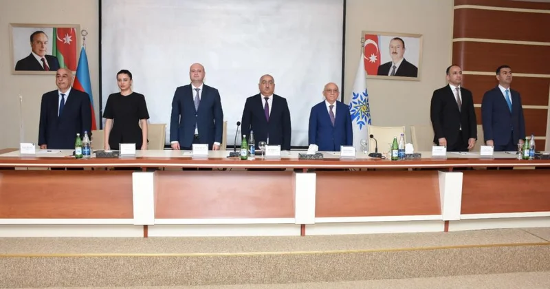 Qaradağ rayonunda “Ulu Öndər Heydər Əliyev yolu: müstəqilliyin, Zəfərin və Böyük Qayıdışın təməli” mövzusunda tədbir keçirilib