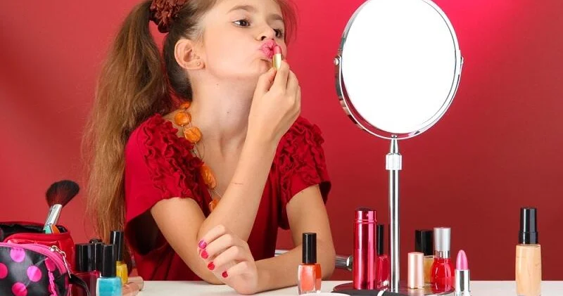 Uşaqlar üçün kosmetik vasitələrlə bağlı XƏBƏRDARLIQ