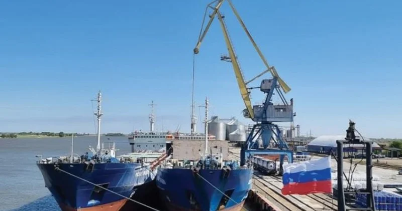 Ukrayna Həştərxana zərbə endirib