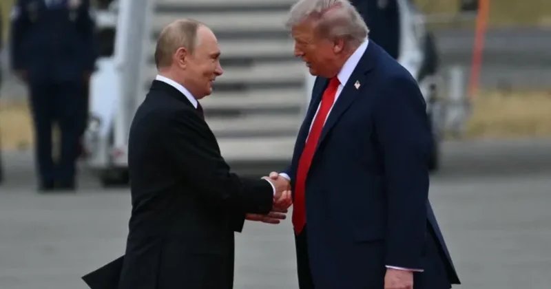 Tramp və Putinin görüşü üçün üçə formatında davam edir