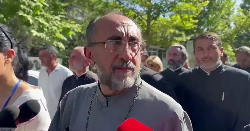 В Ереване судят епископа, призывавшего свергнуть Пашиняна