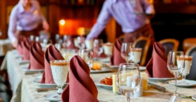 Əhali restoranlara 757,7 milyon manat xərcləyib