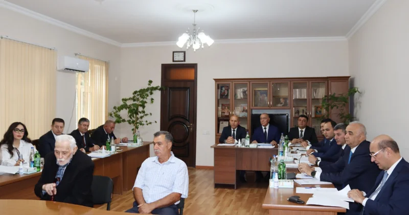 Azərbaycan Dövlət Su Ehtiyatları Agentliyinin sədri Tovuzda vətəndaşların müraciətlərini dinləyib