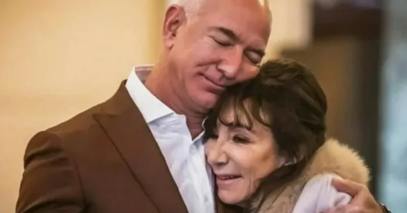 Amazon şirkətinin rəhbəri Ceff Bezosun anası vəfat edib