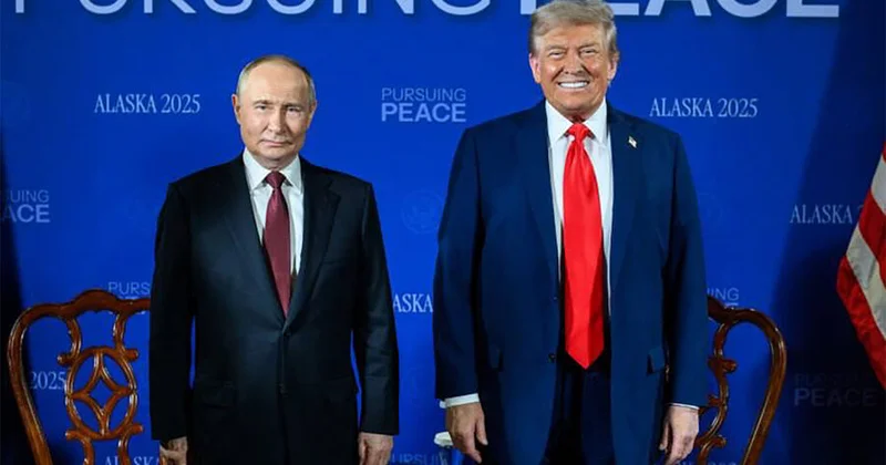 Журналистов пришлось вывести из зала со встречи Трампа и Путина