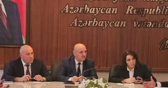 Nəsimi icra hakimiyyətindən bu qanunsuz tikintilərə kim icazə verir? Video