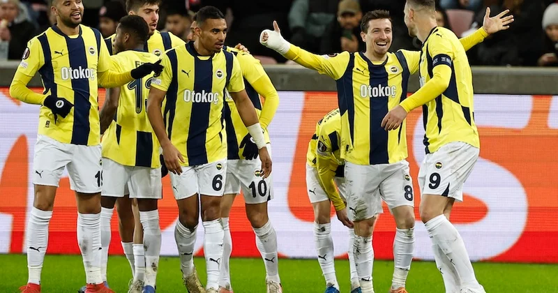“Fənərbaxça” məşhur futbolçuları transfer edir