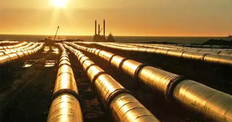 Казахстан вынужденно перенаправил нефть из Азербайджана в Россию