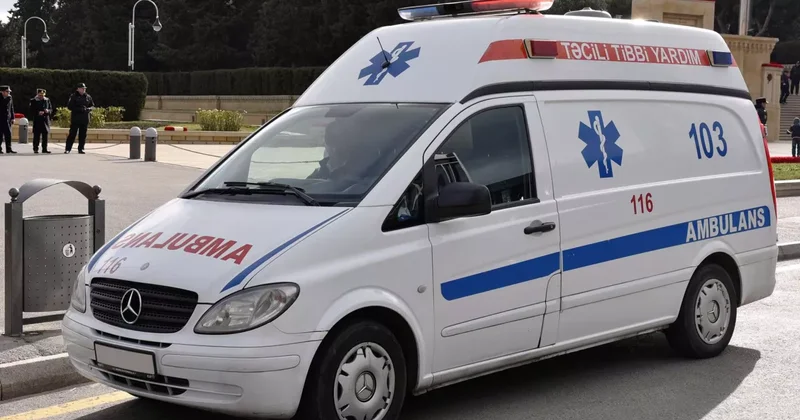 В Азербайджане ребенок умер по пути в больницу ПРИЧИНА