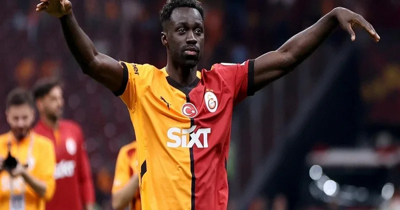 “Qalatasaray” Sançezlə müqavilənin müddətini uzatdı