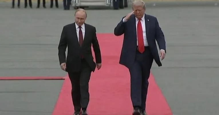 Putin və Tramp görüşü başa çatdı
