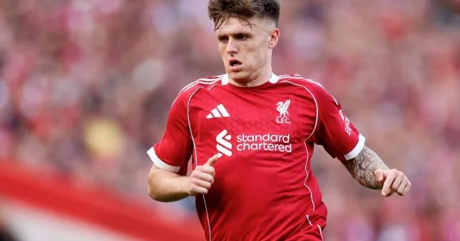 Liverpul hücumçusu Bornmut a keçir