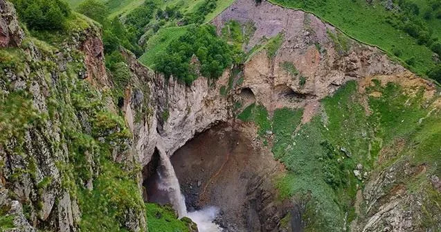 Qayalıq ərazilərdə hava çox tez tez dəyişir, EHTİYATLI OLUN!