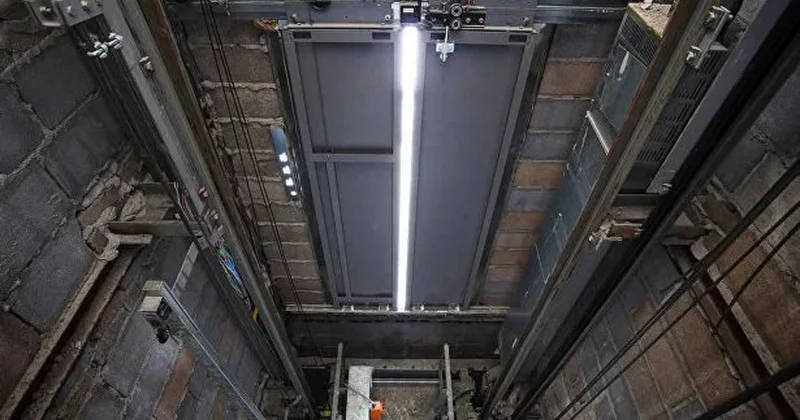 Lənkəranda çay fabrikində lift qırılıb: Bir nəfər ağır xəsarət alıb