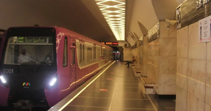 Bakı metrosundan istifadə edən sərnişinlərin sayı 2 % azalıb