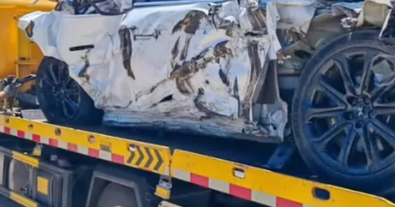 Dəhşətli qəzadan sağ çıxan cütlük evlənmək qərarı aldı FOTO