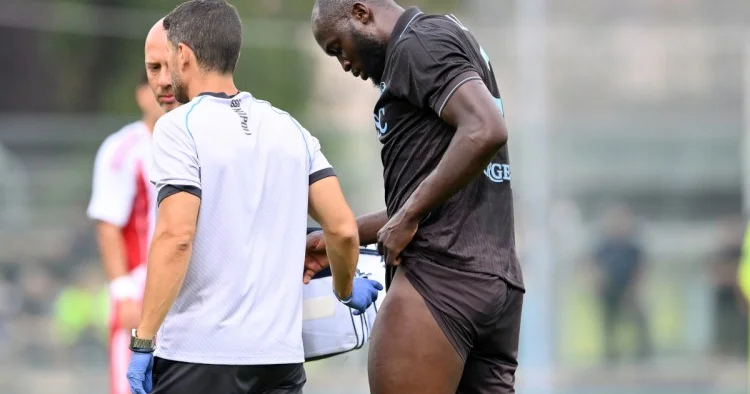 Napoli nin lideri zədələndi