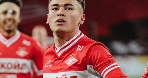 Feyenoord Rusiya klubundan 20 milyonluq hücumçu almaq istəyir