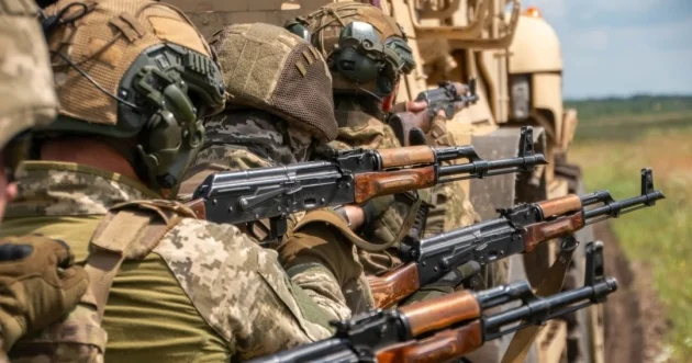 Ukrayna ordusu 24 saatda 149 döyüş toqquşması keçirib