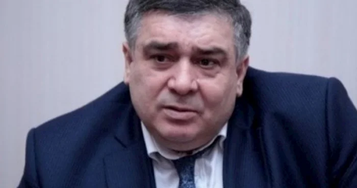 Şahin Şıxlinski təcridxanada qalacaq