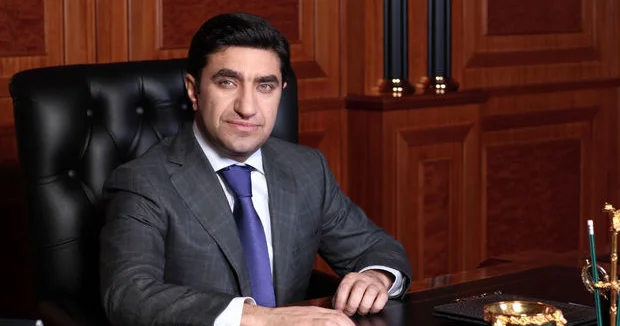 Qod Nisanov oğluna toy edir Azərbaycan məmurları...