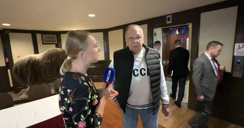 Lavrovun SSRİ köynəyi: “Putin o dünyaya gözü açıq gedəcək”