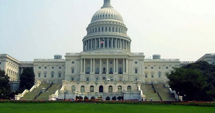 ВБелом доме прозвучат выстрелы, пока Трамп будет на Аляске Minval Politika