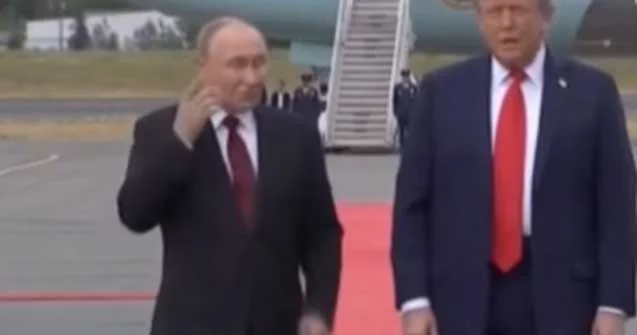 Putin o sual qarşısında özünü eşitməzliyə vurdu Video