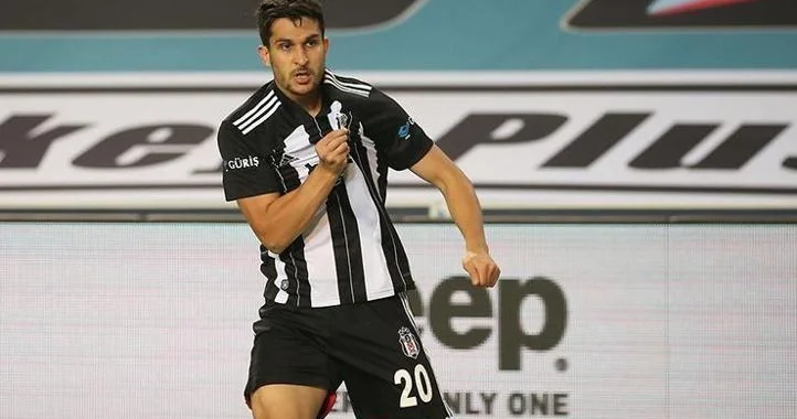 Beşiktaşdan Necip Uysala vida