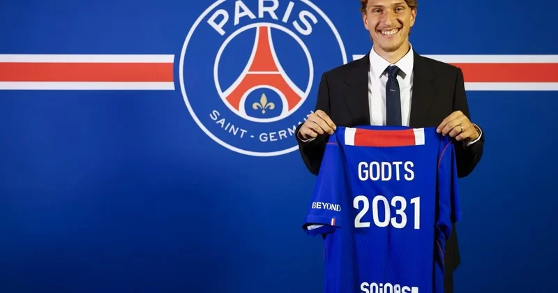 PSJ “Ayaks”dan hücumçu Miki Qodtsun transferini açıqlayıb