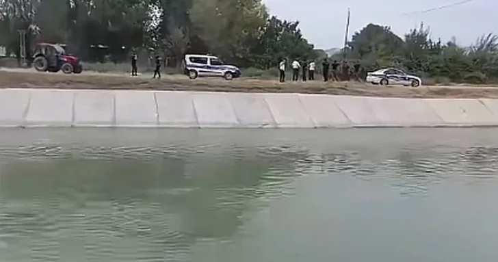 На дороге Агдаш Габала автомобиль упал в водный канал