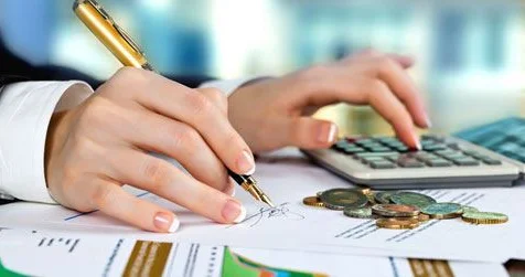 Əhalinin banklara olan kredit borcu 10 milyard manata çatır Siyahı