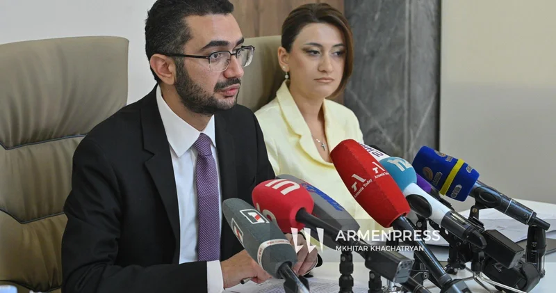 Ermənistan DİN: Ermənilər respublika vətəndaşlığını həddindən artıq asanlıqla əldə edirlər