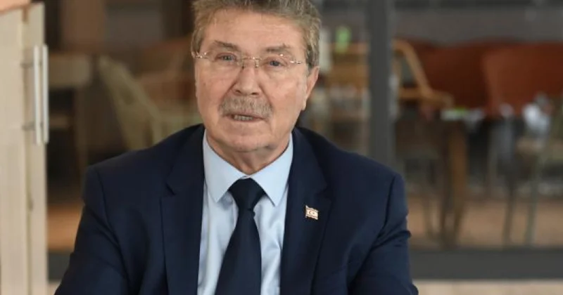 Ünal Üstel: Təxribat və düşmənçilik xarakteri daşıyan bəyanatlar Kiprdə ziddiyyətlərin həllinə xidmət etmir