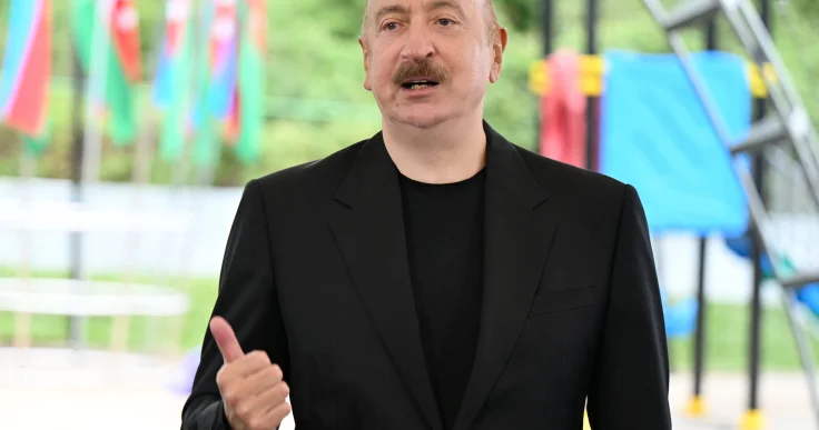 Президент Ильхам Алиев: Люди, которые долгие годы жили как переселенцы, заслуживают самых лучших условий