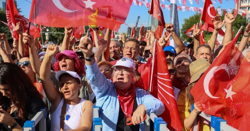 Türkiyədə müxalifət Ankara meydanına toplaşıb