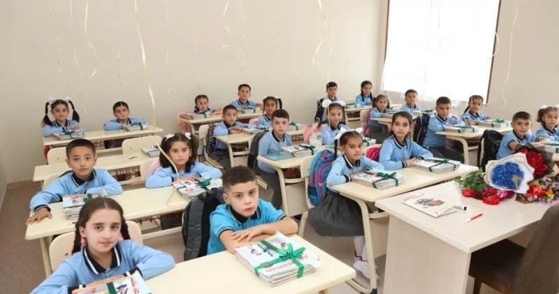 Naxçıvanda bu il 3 822 şagird birinci sinfə gedib