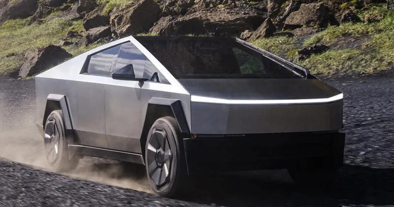 Tesla şirkəti Cybertruck elektrik pikaplarının istehsalını dayandırmağa başlayıb
