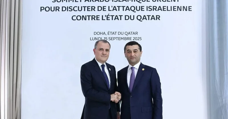 Ceyhun Bayramov Dohada özbək həmkarı ilə görüşüb