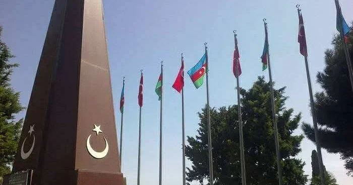 “Biz bunu birliyimizin gözəl bir örnəyi kimi xüsusi olaraq qeyd edirik”