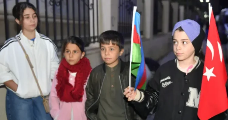 Köç karvanı Kəlbəcərə çatdı FOTOLAR YENİLƏNİB