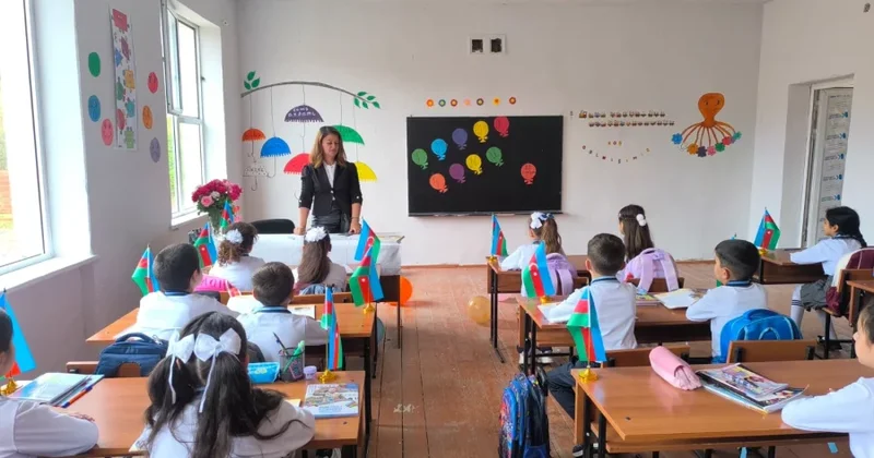 Xankəndi, Ağdərə və Xocalıda Bilik Günü qeyd olundu FOTO