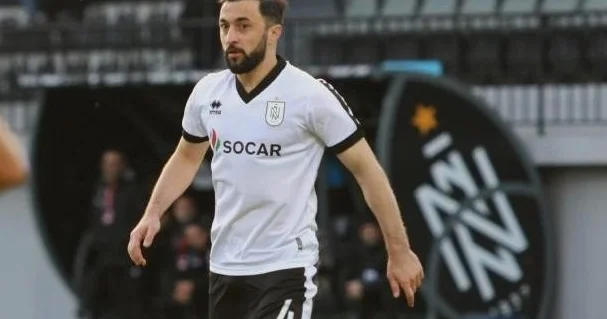 “Neftçi”nin futbolçusu: “Qərarlar əleyhimizə olur”